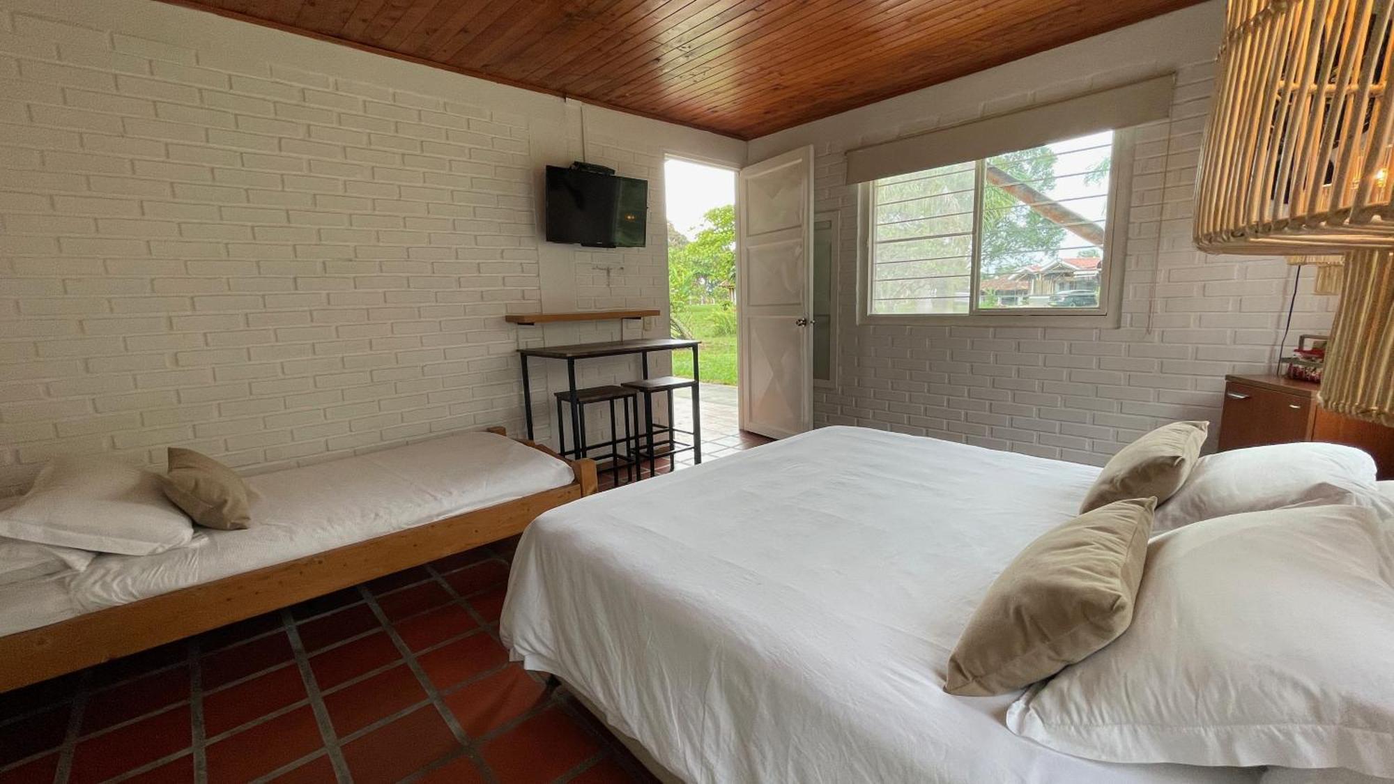 Finca Hotel Santana Montenegro Eksteriør bilde