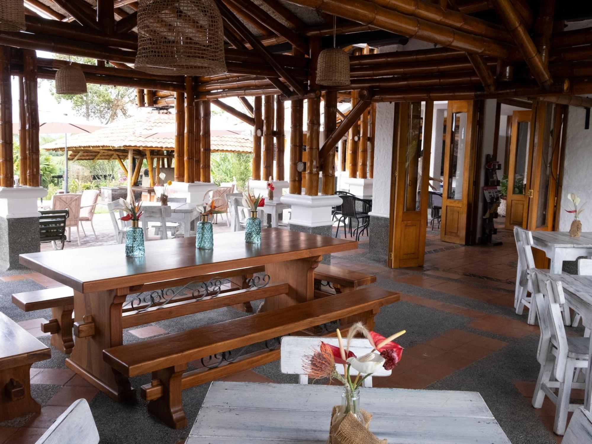 Finca Hotel Santana Montenegro Eksteriør bilde