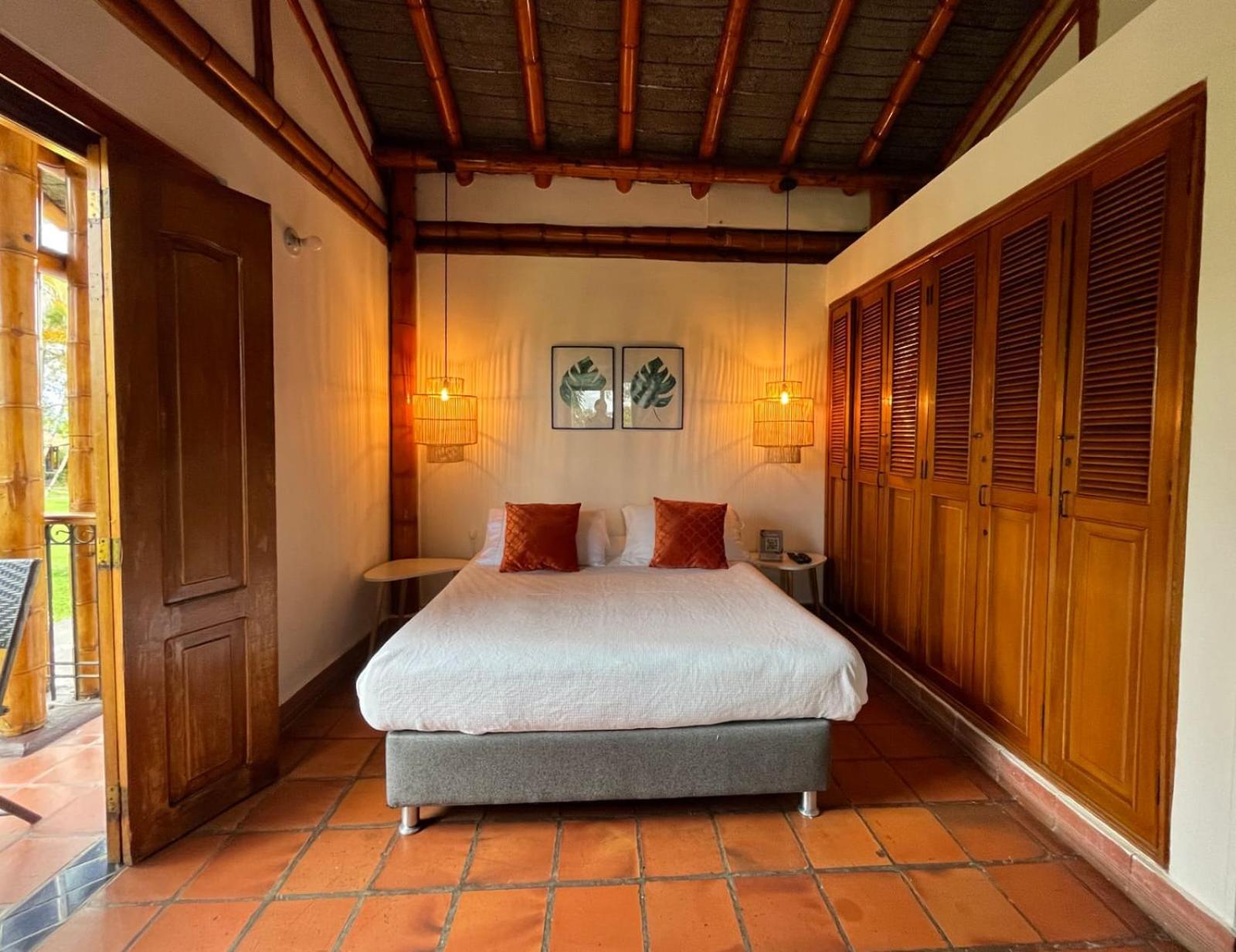 Finca Hotel Santana Montenegro Eksteriør bilde